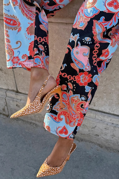 Paisley Barrel Jeans -Never Fully Dressed