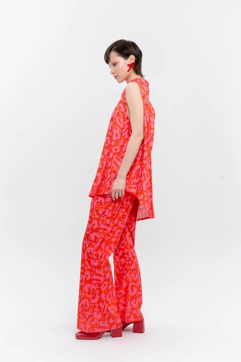 Red leopard shirt 