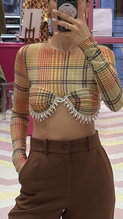 Top with crystals