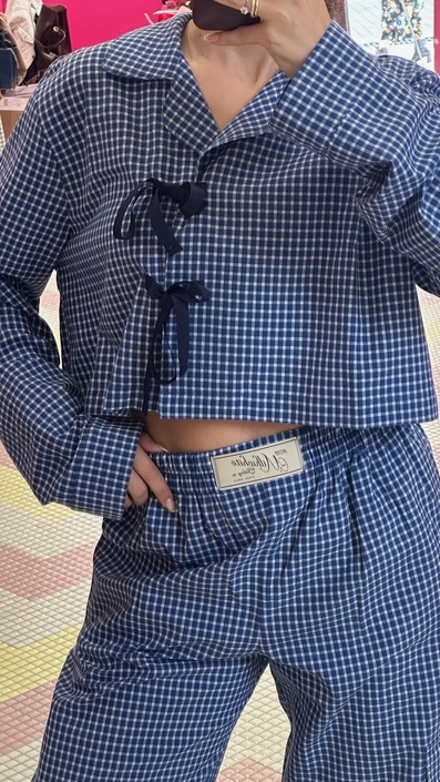 Cropped shirt 